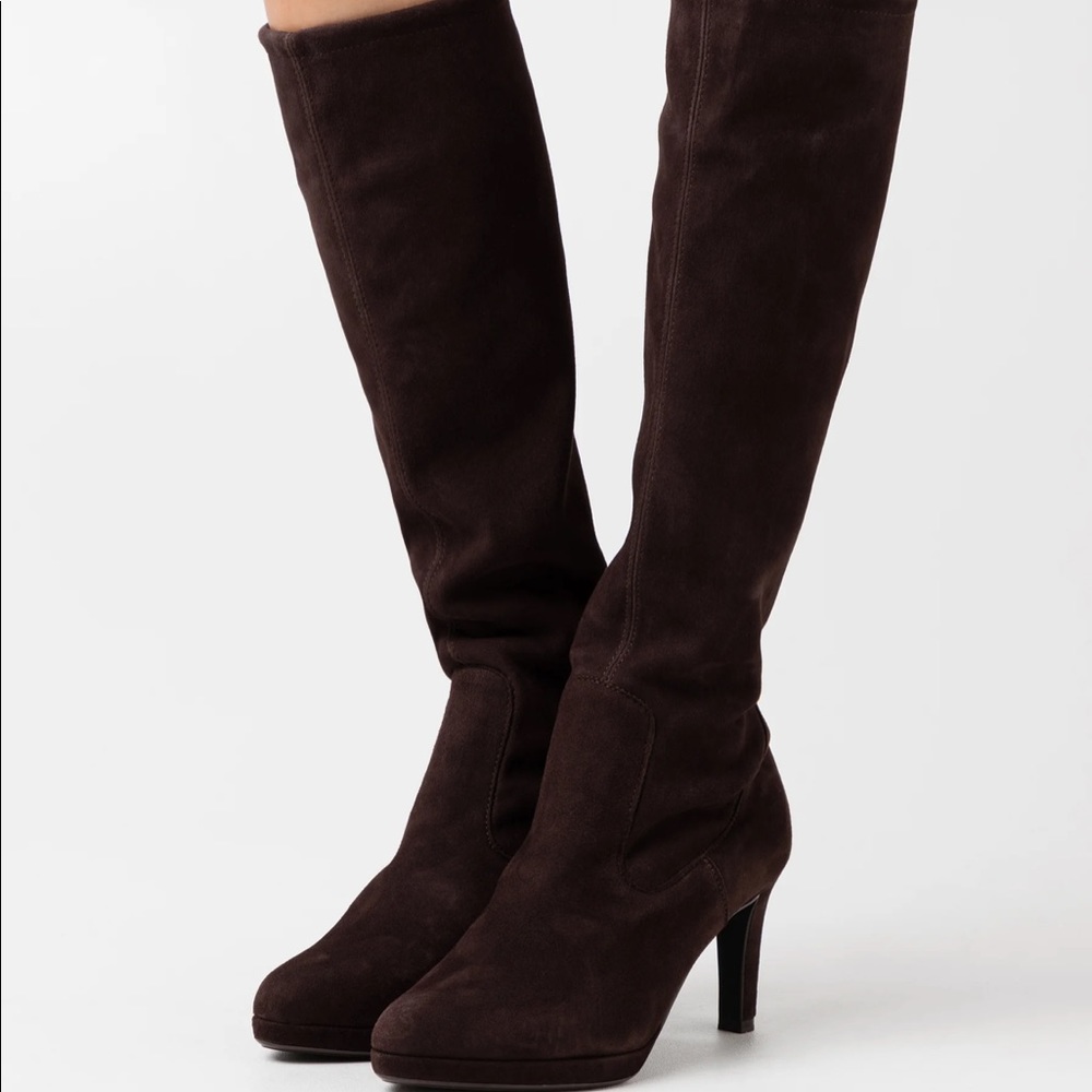 Beautiful Soft Suede Heeled Brown Boots Size 9.5